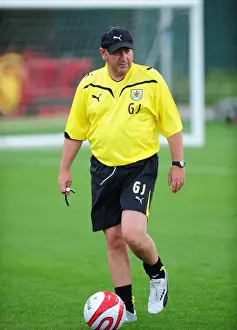 Pre-Season Training Prints: Bristol City First Team: Pre-Season Training 09-10 - Gearing Up for the New Season