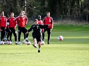 Images Dated 11th January 2011: Bristol City First Team: Training Kick-Off - January 1, 2011 (Season 10-11)