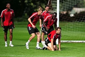 Images Dated 9th September 2010: Bristol City First Team: Training Session - September 9, 2010 (Season 10-11)