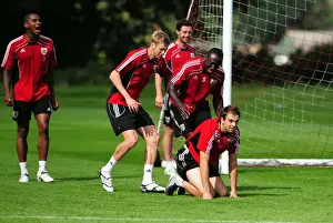 Framed Print : Bristol City First Team: Training Session - September 9, 2010 (Season 10-11)