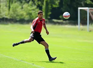 Framed Print : Bristol City First Team: Training Sessions - September 2010 (Season 10-11) Framed Print : Bristol City First Team: Training Sessions - September 2010 (Season 10-11)