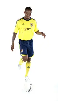 Bristol City First Team: Unveiling the New Kits for Season 11-12