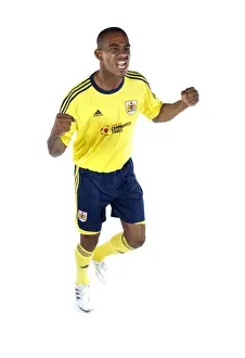 Bristol City First Team: Unveiling the New Kits for Season 11-12