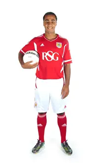 New Kit Shoot Prints: Bristol City First Team: Unveiling the New Kits for Season 11-12