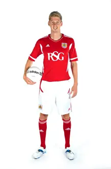 New Kit Shoot Prints: Bristol City First Team: Unveiling the New Kits for Season 11-12