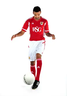 New Kit Shoot Prints: Bristol City First Team: Unveiling the New Kits for Season 11-12