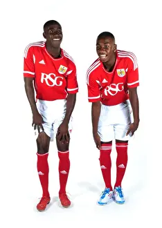 New Kit Shoot Prints: Bristol City First Team: Unveiling the New Kits for Season 11-12