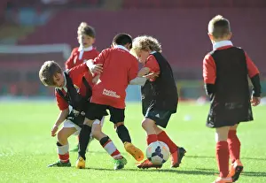 Framed Print : Bristol City Football Club: Training at Ashton Gate Stadium - May 2015 Framed Print : Bristol City Football Club: Training at Ashton Gate Stadium - May 2015