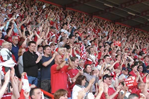 Images Dated 31st October 2007: Bristol City Football Club: Uniting Passionate Fans in Promotion Celebration