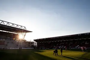 Framed Print : Bristol City Football Club: Warm-Up at Ashton Gate Stadium before Derby County Match (190416) Framed Print : Bristol City Football Club: Warm-Up at Ashton Gate Stadium before Derby County Match (190416)