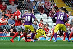 Bristol City Goalkeeper Simon Moore Saves Ronan Murray's Shot - Bristol City vs Notts County, Sky Bet League One, 2014