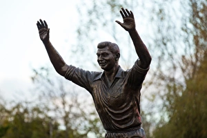 Framed Print : Bristol City Legends: John Atyeo's Statue Unveiled at Redeveloped Ashton Gate during Bristol City vs Brighton & Hove Albion