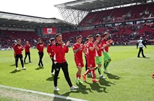 Images Dated 7th May 2017: Bristol City Players Celebrate Promotion: Lap of Appreciation at Ashton Gate