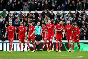 Images Dated 25th February 2017: Bristol City Regroup After Newcastle United's Equalizer: 2-2 Stalemate at St. James Park