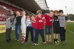 Bristol City Squad: Group Photo vs MK Dons - Sky Bet Championship (October 2015)