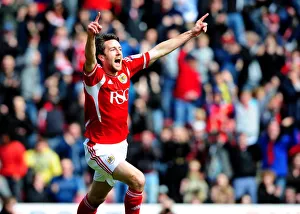 <b class=qtipBold><figcaption>Image Of The Day</figcaption></b><br>Bristol City's Cole Skuse celebrates - Photo mandatory by-line: Joe Meredith/Josephmeredith.com - Tel: Mobile:07966 386802 21/04/2012 - SPORT - FOOTBALL - Ashton Gate Stadium -Bristol. Bristol City v Barnsley<br><em>© Copyright Bristol City - All Rights Reserved</em> Image Of The Day