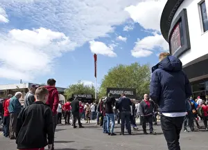 Bristol City vs Barnsley Clash in Sky Bet Championship (April 2017) - Ashton Gate