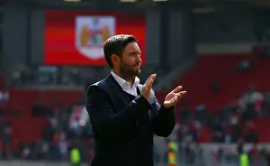 Bristol City vs Birmingham City: Lee Johnson Leads the Charge at Ashton Gate, Sky Bet Championship (May 7, 2017)