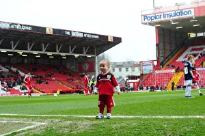 Bristol City vs. Bolton Wanderers Clash at Ashton Gate - Npower Championship Football Match: Bristol City Mascot Calum