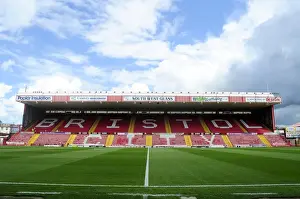 Bristol City vs Bradford City: A Football Rivalry at Ashton Gate (August 2013)