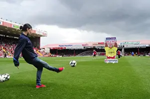Bristol City vs Bradford City: Natalia Pablos Sanchon Takes on the Through My Belly Challenge at Ashton Gate, 2013