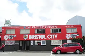 Framed Print : Bristol City vs Bradford City: Sky Bet League One Clash at Ashton Gate, August 2013 Framed Print : Bristol City vs Bradford City: Sky Bet League One Clash at Ashton Gate, August 2013