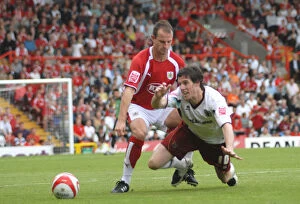 Images Dated 17th October 2007: Bristol City vs Burnley: A Clash from the 07-08 Season