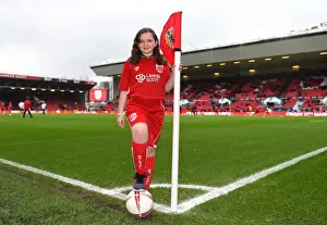 Bristol City vs Burton Albion Mascot Clash at Ashton Gate - Sky Bet Championship (04.03.2017)