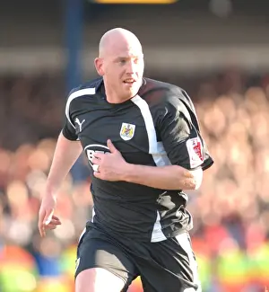 Bristol City vs. Cardiff City: A Football Rivalry Unfolds - Steve Brooker in Action