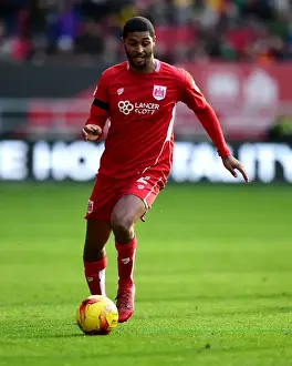 Bristol City vs Cardiff City: Mark Little in Action at Ashton Gate