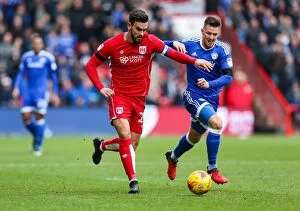 Images Dated 14th January 2017: Bristol City vs Cardiff City: Marlon Pack and Peter Whittingham Battle for Possession