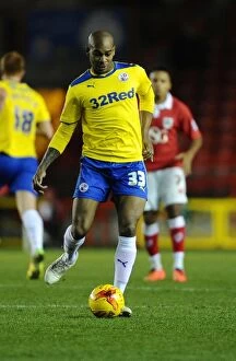Images Dated 13th December 2014: Bristol City vs Crawley Town: Marvin Elliott Reunions at Ashton Gate, League One Football Match