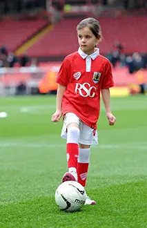 Bristol City vs Gillingham: Showdown in Sky Bet League One at Ashton Gate Stadium - 14 March 2015