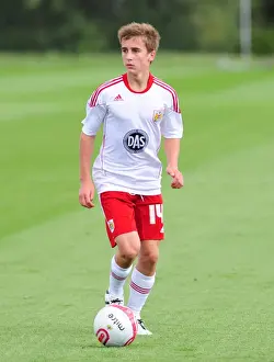 Bristol City vs Hereford Reserves: Football Rivalry in Season 10-11