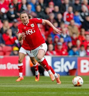 Images Dated 30th April 2016: Bristol City vs Huddersfield Town: Luke Ayling in Action, Sky Bet Championship