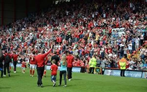 Images Dated 7th May 2011: Bristol City vs Hull City: 2010-11 Football Rivalry - Season 10-11