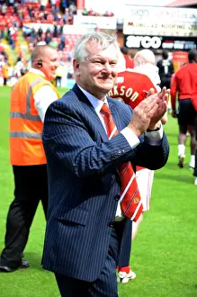 Bristol City vs Hull City: 2010-11 Football Rivalry - Season 10-11