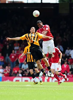 Bristol City vs Hull City: Marvin Elliott vs James Harper's Intense Battle for the High Ball in Championship Match