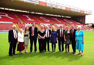 Bristol City vs Hull City: Championship Showdown at Ashton Gate Stadium - 07/05/2011