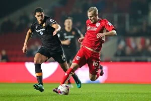 Images Dated 25th October 2016: Bristol City vs Hull City: Engvall vs Livermore - EFL Cup Clash at Ashton Gate