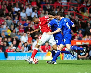 Images Dated 13th April 2009: Bristol City vs Ipswich Town: 08-09 Showdown - The First Team Battle