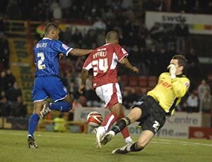 Images Dated 5th December 2007: Bristol City vs Ipswich Town: A Football Rivalry from Season 7-8