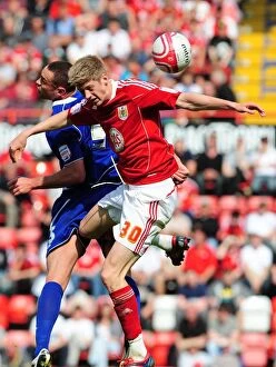 Bristol City v Ipswich Town Collection: Bristol City vs Ipswich Town: Jon Stead vs Damien Delaney's Aerial Battle in Championship