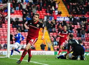 Images Dated 26th January 2013: Bristol City vs Ipswich Town: Steven Davies Scores the Equalizer in Championship Match, January 2013