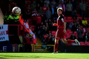 Framed Print : Bristol City vs Leeds United: Martyn Woolford's Missed Header, Championship Football, Ashton Gate Framed Print : Bristol City vs Leeds United: Martyn Woolford's Missed Header, Championship Football, Ashton Gate