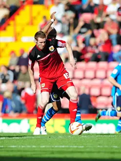 Bristol City V Leeds United Prints: Bristol City vs Leeds United: Stephen Pearson in Action at Ashton Gate Stadium, 2012