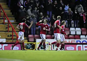 Framed Print : Bristol City vs Leicester City: 2010-11 Football Showdown - Season 10-11 Framed Print : Bristol City vs Leicester City: 2010-11 Football Showdown - Season 10-11