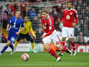 Bristol City vs. Leicester City: 2010-11 Season Showdown - A Football Rivalry Unfolds
