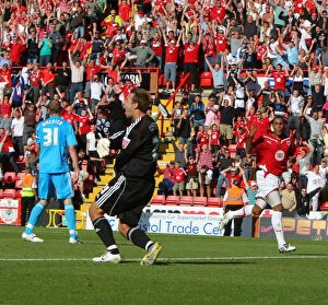 Images Dated 29th August 2009: Bristol City vs. Middlesbrough: A Football Rivalry (Season 09-10)