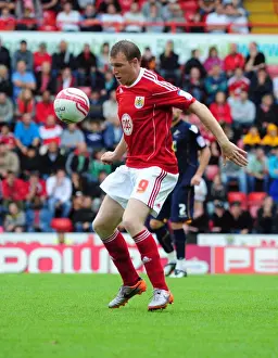 Bristol City V Millwall Prints: Bristol City vs Millwall: 2010-11 Football Showdown